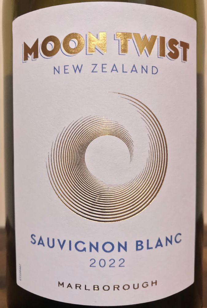 Les Grands Chais de France SAS Moon Twist Sauvignon Blanc Marlborough 2022, Main, #9156